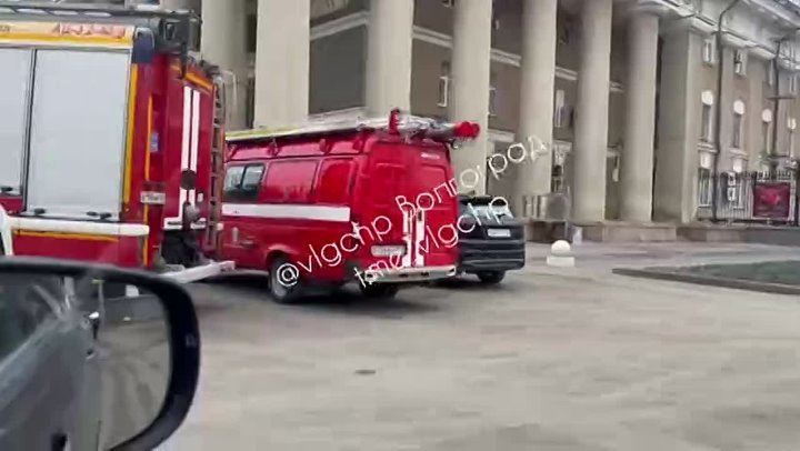 🚒 Нас спрашивают, что произошло у ДК ВГС в Волжском? в Волжском, 01.02.2025 в 21:45