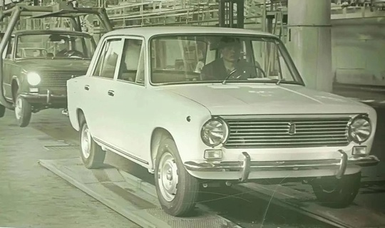 Сегодня исполняется ровно 55 лет со дня выпуска первых шести машин ВАЗ-2101 на волжской земле в Волжском, 20.04.2025 в 10:00