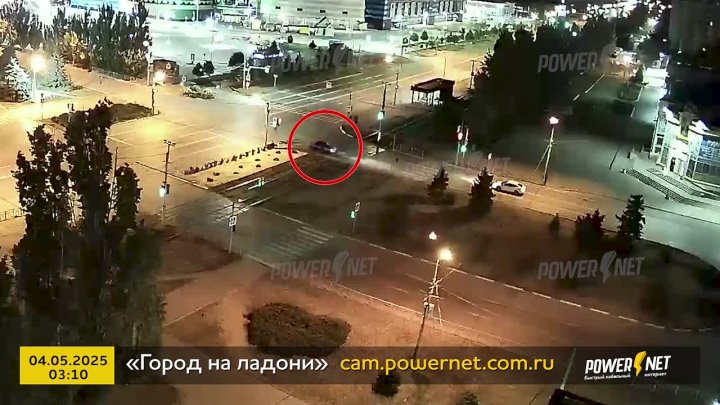 Выезд на встречку г. Волжский, ул. Мира - ул. Александрова 04-05-2025 03-10 в Волжском, 04.05.2025 в 19:00