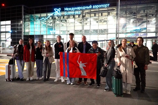 ✈️ Восемь иностранных блогеров прибыли в Волгоград в преддверии 80-летия Победы в Волжском, 07.05.2025 в 22:00
