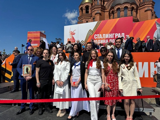 ⚡️ Гости из других стран побывали на Параде Победы в Волгограде! в Волжском, 09.05.2025 в 15:30