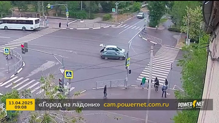 ДТП (авария г. Волжский) пр. Ленина - ул. Космонавтов 13-05-2025 13-08 в Волжском, 13.05.2025 в 11:00
