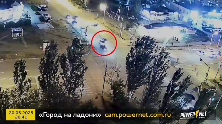 ДТП (авария г. Волжский) ул. Карбышева - ул. Оломоуцкая 20-05-2025 20-41 в Волжском, 21.05.2025 в 10:30