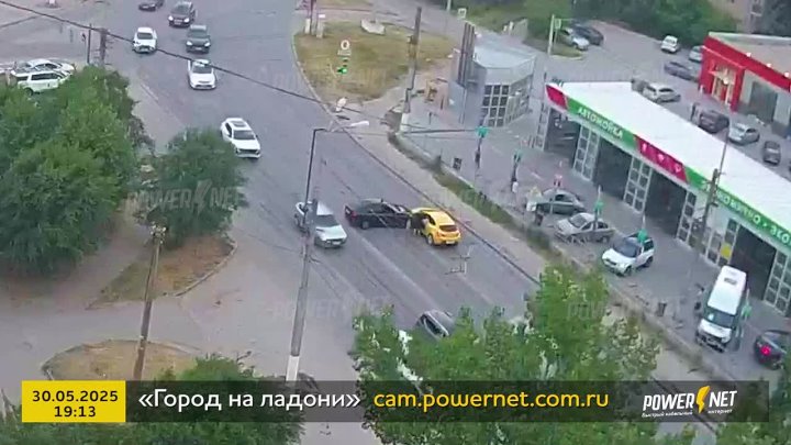 ДТП (авария г. Волгоград) ул. 30-летия Победы - ул. Московская 30-05-2025 19-13 в Волжском, 31.05.2025 в 18:30