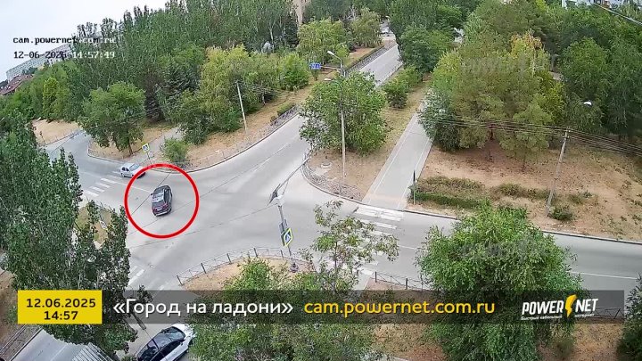 Выезд на встречку г. Волжский, ул. Пионерская - пр. Дружбы 12-06-2025 14-57 в Волжском, 13.06.2025 в 09:00