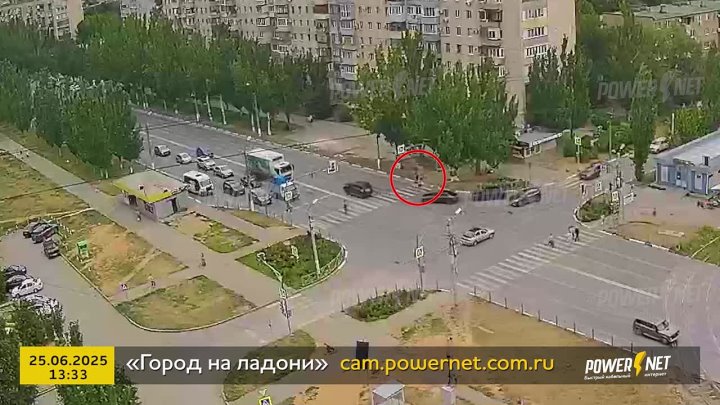 ДТП с самокатчиком г. Волжский, пр. Ленина - ул. Академика Королёва 25-06-2025 13-33 в Волжском, 25.06.2025 в 17:30