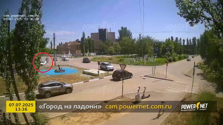 ДТП (авария г. Волжский) ул. Пушкина - ул. Свердлова, «кольцо СЭС» 07-07-2025 13-36 в Волжском, 07.07.2025 в 21:00