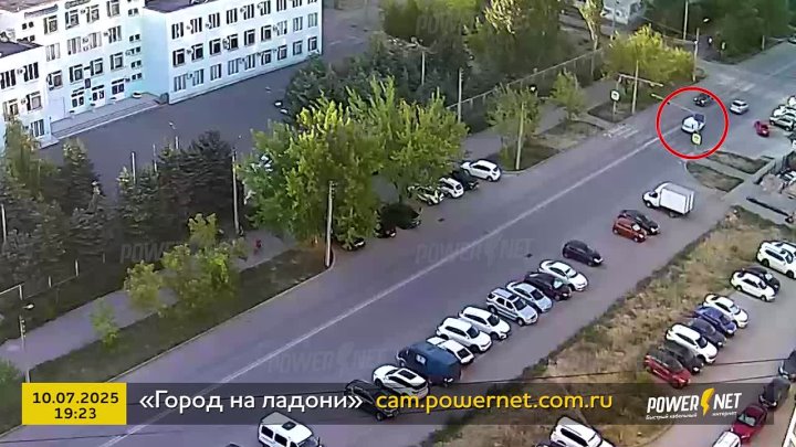 ДТП (авария г. Волжский) ул. 40 лет Победы, д. 10, «ВолГУ, филиал» 10-07-2025 19-23 в Волжском, 11.07.2025 в 11:00