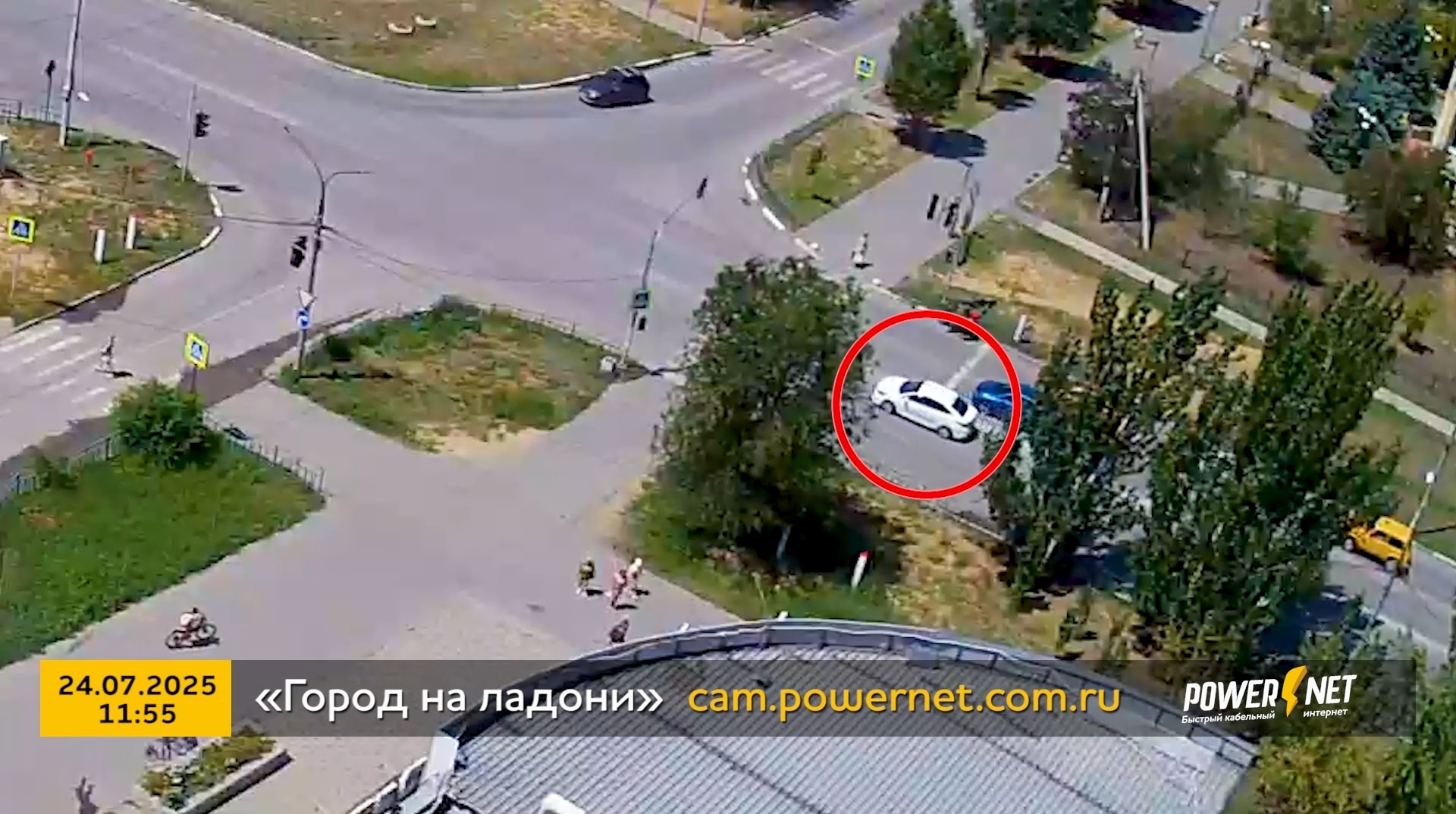 Выезд на встречку г. Волжский, пр. Дружбы - ул. Оломоуцкая 24-07-2025 11-55 в Волжском, 24.07.2025 в 15:30