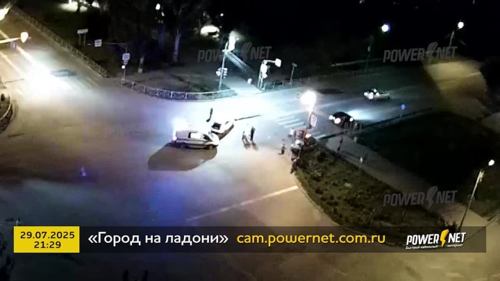 ДТП (авария г. Волжский) ул. Кирова - ул. Коммунистическая 29-07-2025 21-29 в Волжском, 30.07.2025 в 12:30
