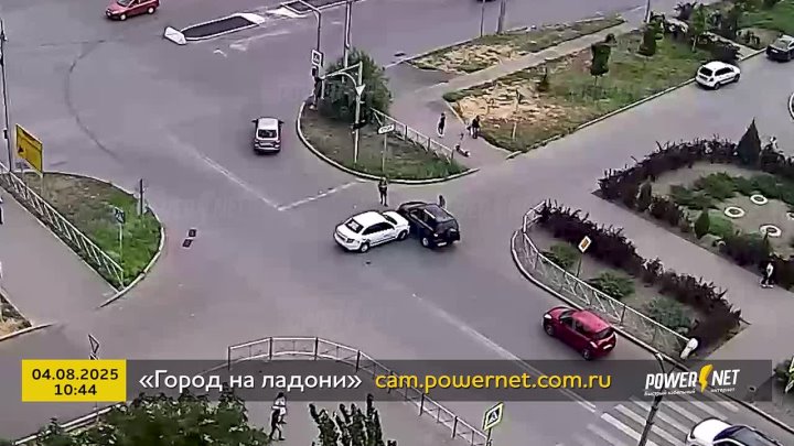 ДТП (авария г. Волжский) ул. Карбышева - ул. 40 лет Победы 04-08-2025 10-44 в Волжском, 04.08.2025 в 19:00