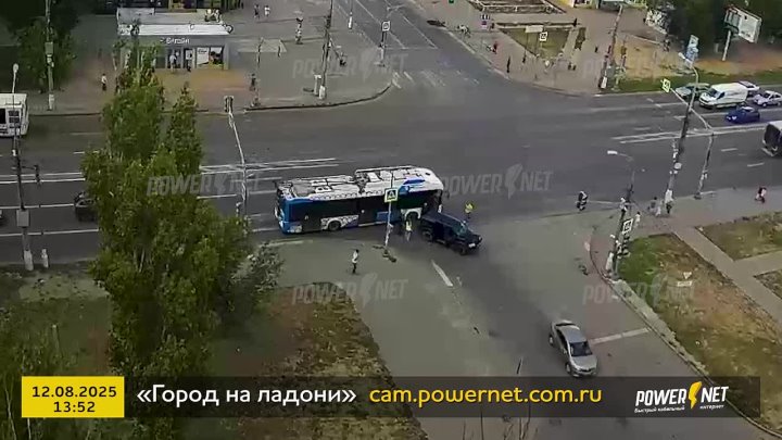 ДТП (авария г. Волгоград) ул. Кастерина - ул. Николая Отрады 12-08-2025 13-52 в Волжском, 13.08.2025 в 20:00