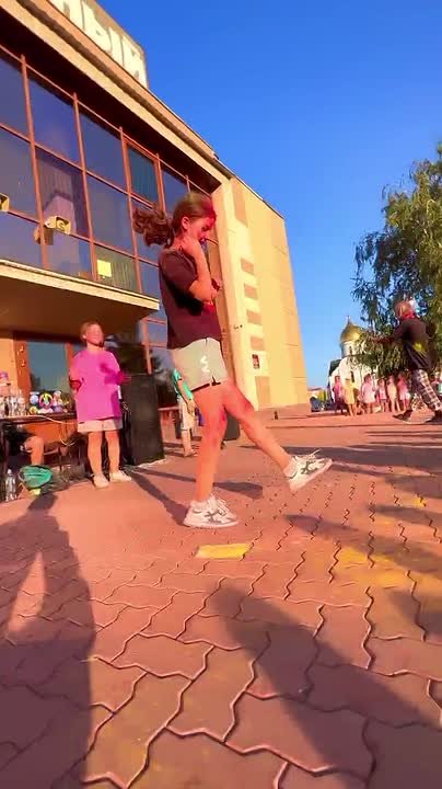 [club221459987|Фестиваль красок в Волжском] в Волжском, 17.08.2025 в 20:00