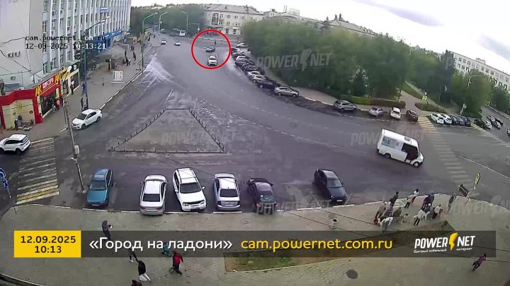 ДТП (авария г. Волжский) пл. Свердлова 12-09-2025 10-13 в Волжском, 12.09.2025 в 18:00