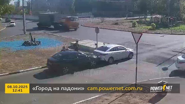 ДТП (авария г. Волжский) ул. Свердлова - ул. Пушкина, «кольцо СЭС» 12-41 в Волжском, 08.10.2025 в 22:00