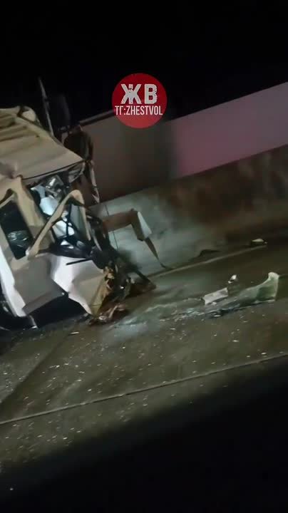 🚨Вчера вечером авария по Московской трассе в сторону Волгограда. в Волжском, 16.10.2025 в 18:00