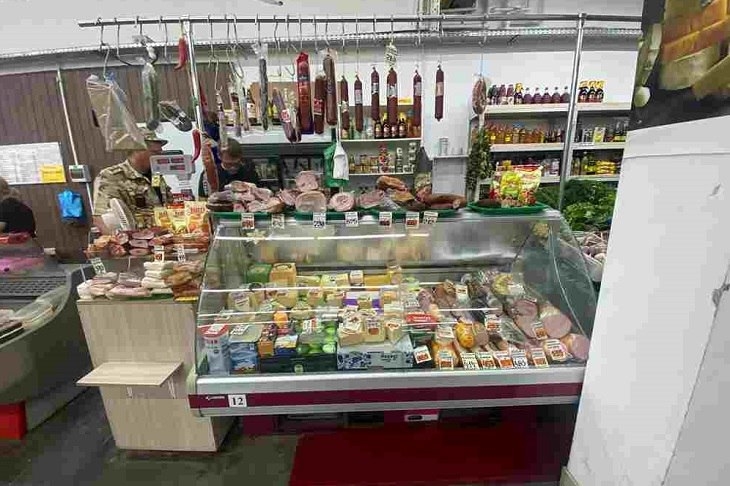 В Волжском изъяли и уничтожили иностранный сыр, продававшийся без документов в Волжском, 15.11.2025 в 12:00