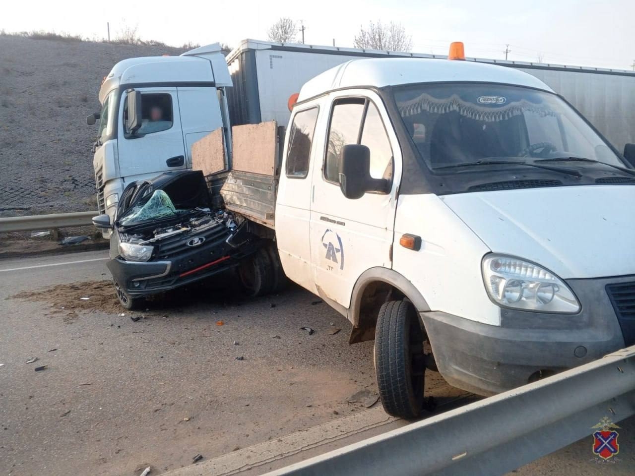 Под Каменным в ДТП погиб 37-летний водитель в Волжском, 18.11.2025 в 19:00