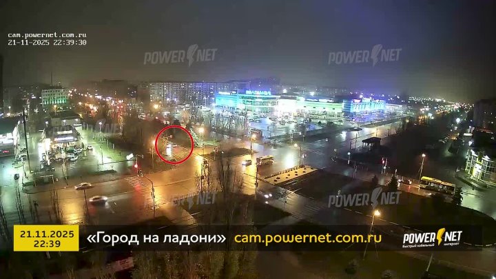 Выезд на встречку г. Волжский, ул. Мира - ул. Александрова 21-11-2025 22-39 в Волжском, 22.11.2025 в 15:00