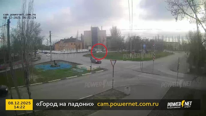 ДТП (авария г. Волжский) ул. Пушкина - ул. Свердлова, «кольцо СЭС» 08-12-2025 14-22 в Волжском, 09.12.2025 в 00:30