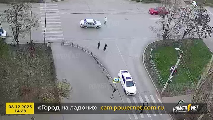 ДТП (авария г. Волжский) ул. Энгельса - ул. Советская 08-12-2025 14-28 в Волжском, 09.12.2025 в 16:00