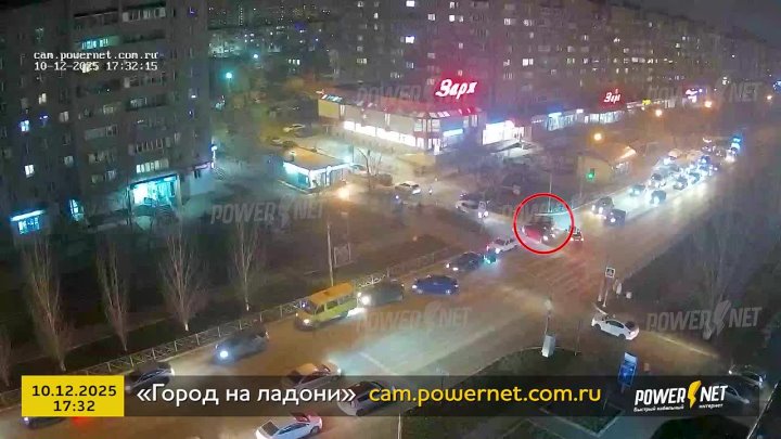 ДТП (авария г. Волжский) ул. Мира, д. 79 «магазин Заря» 10-12-2025 17-32 в Волжском, 11.12.2025 в 13:00