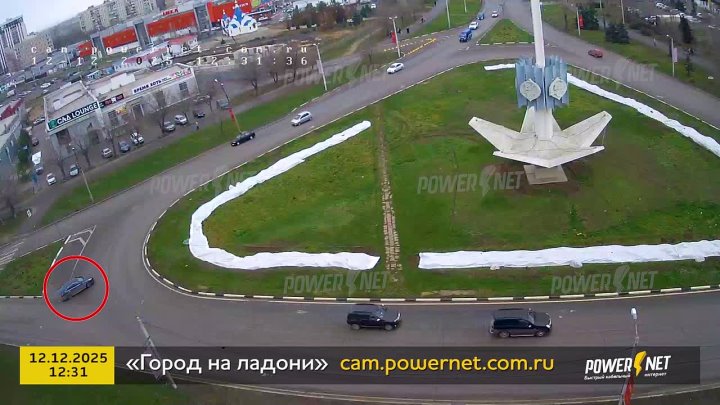 Выезд на встречку г. Волжский, пл. Труда, стела «25 лет Волжскому» 12-12-2025 12-31 в Волжском, 13.12.2025 в 13:00