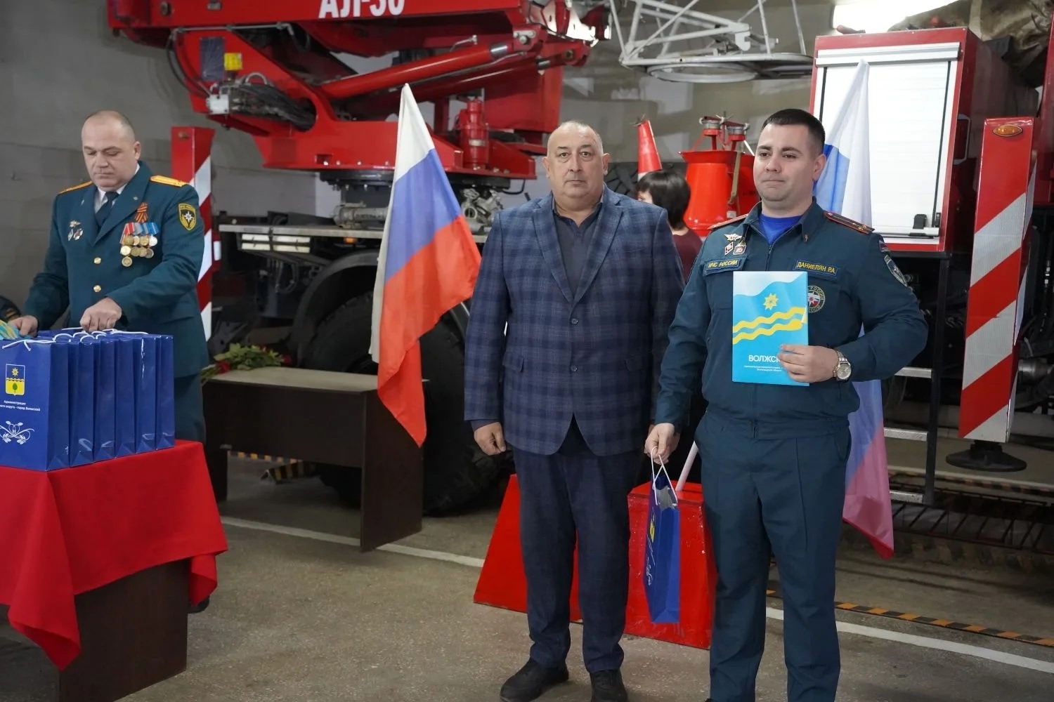 В Волжском отметили День спасателя Российской Федерации в Волжском, 27.12.2025 в 11:00