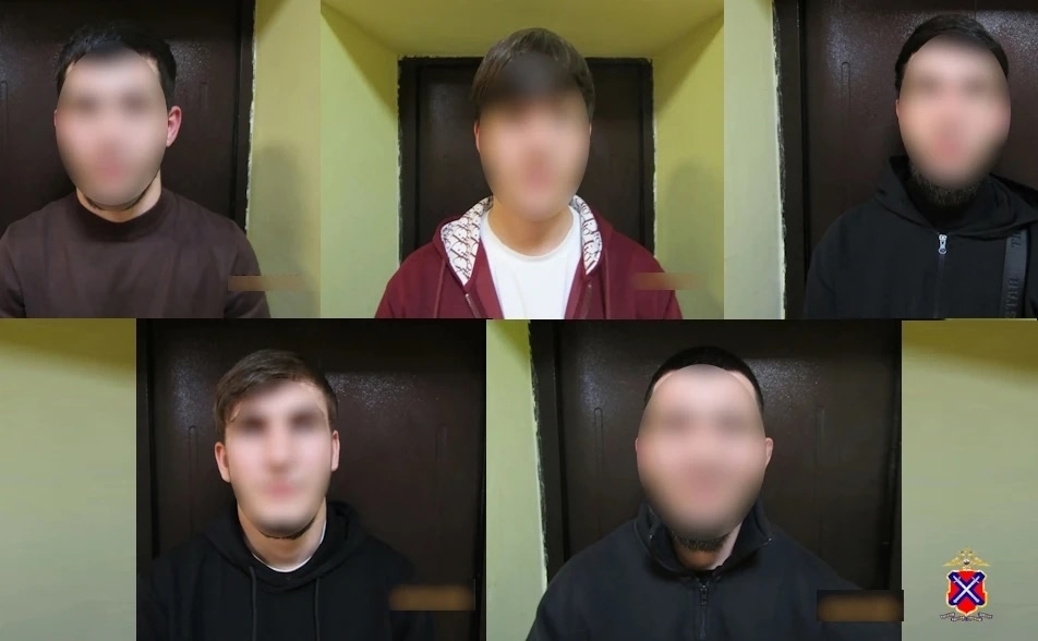 В Волжском сотрудники полиции задержали участников инцидента у торгово-развлекательного центра в Волжском, 03.04.2026 в 19:30