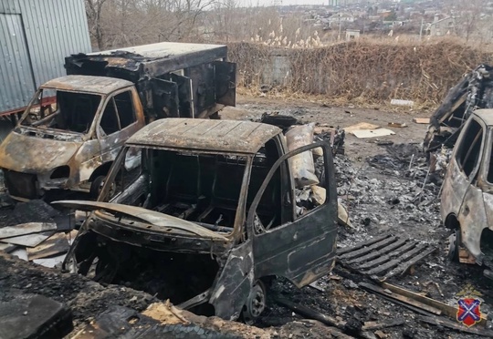 Избрана мера пресечения подозреваемому в поджоге трёх автомобилей  в Волжском, 20.01.2025 в 13:50